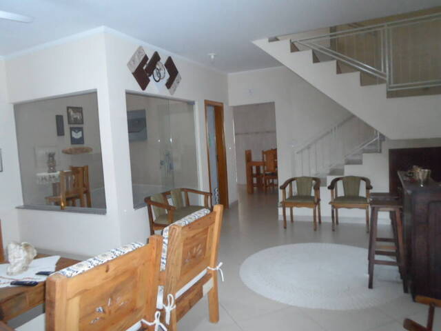 Casa para Venda em Guaratinguetá - 1