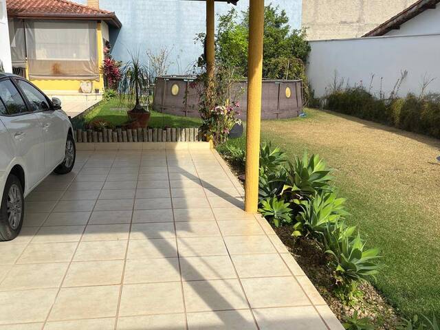 #200 - Casa para Venda em Guaratinguetá - SP - 2