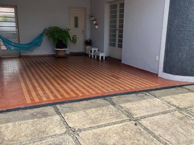 Venda em Jardim Ícaro - Guaratinguetá