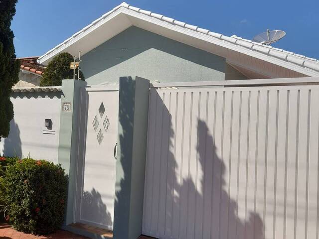 #203 - Casa para Locação em Guaratinguetá - SP - 2